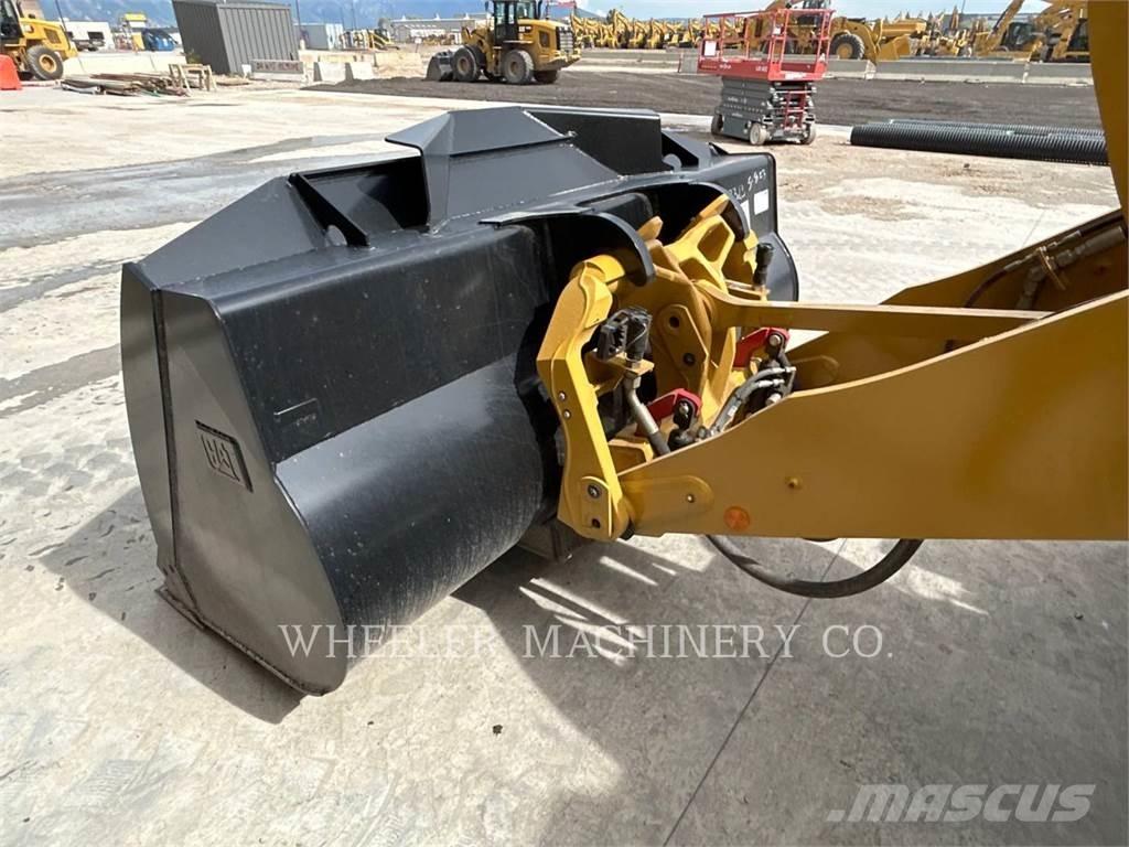 CAT 926M HL QC Pyöräkuormaajat