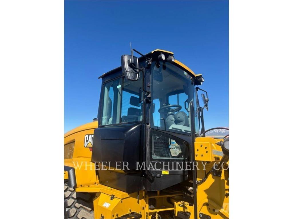 CAT 926M QC 3V Pyöräkuormaajat