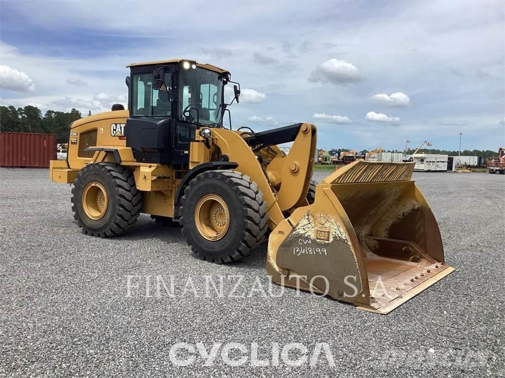 CAT 930 Pyöräkuormaajat