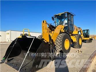 CAT 930M Pyöräkuormaajat