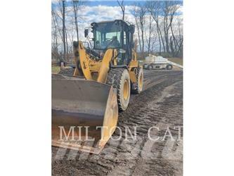 CAT 930M Pyöräkuormaajat