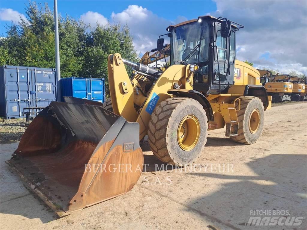 CAT 930M Pyöräkuormaajat