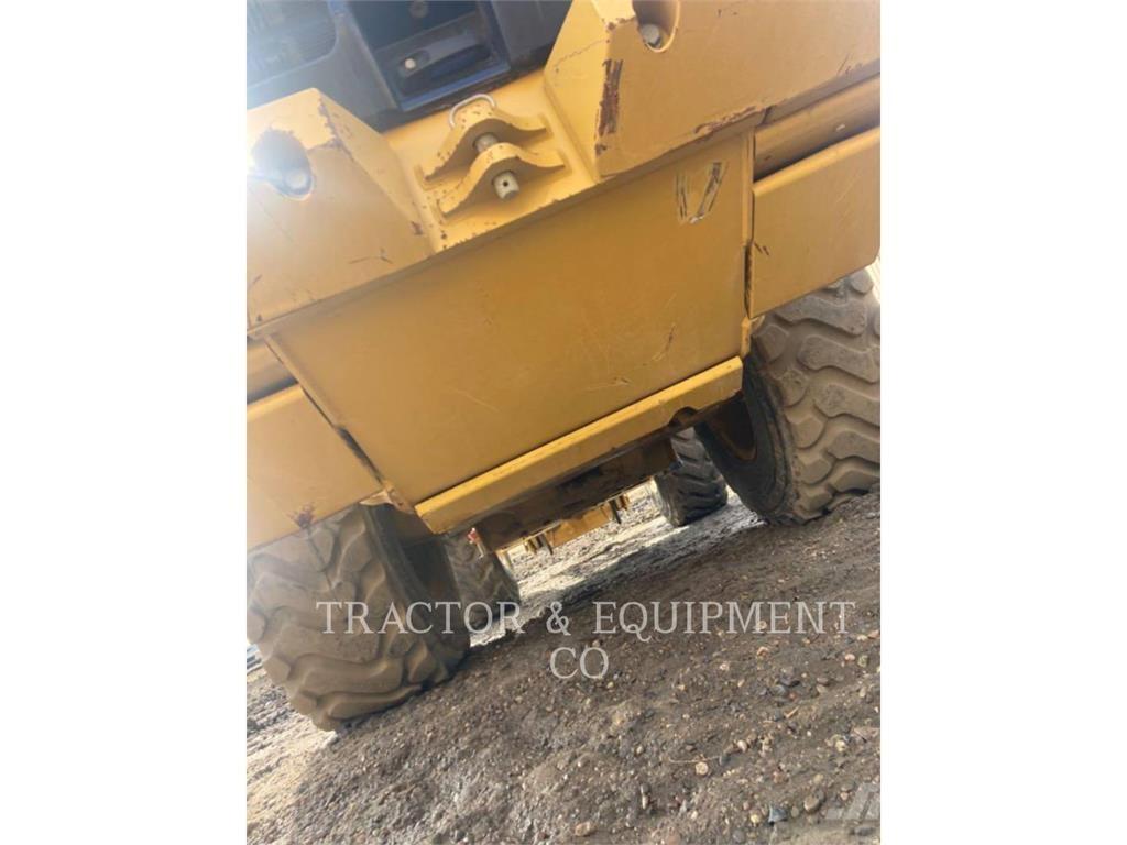 CAT 930M Pyöräkuormaajat