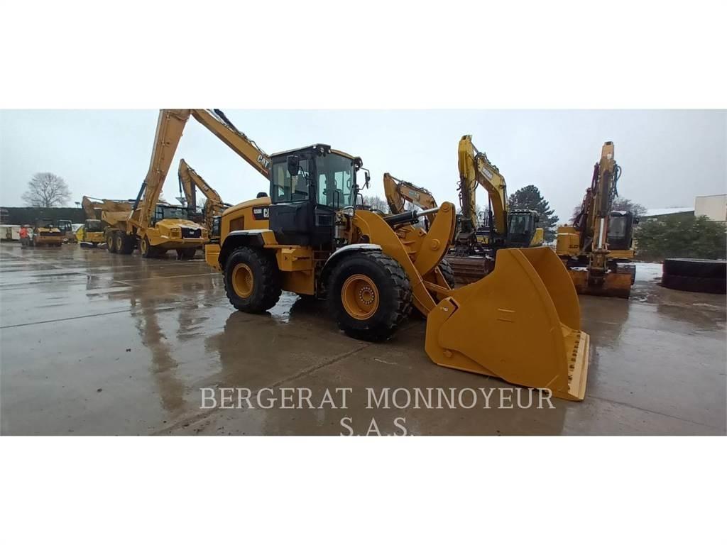 CAT 930M Pyöräkuormaajat