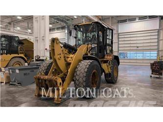 CAT 930M Pyöräkuormaajat