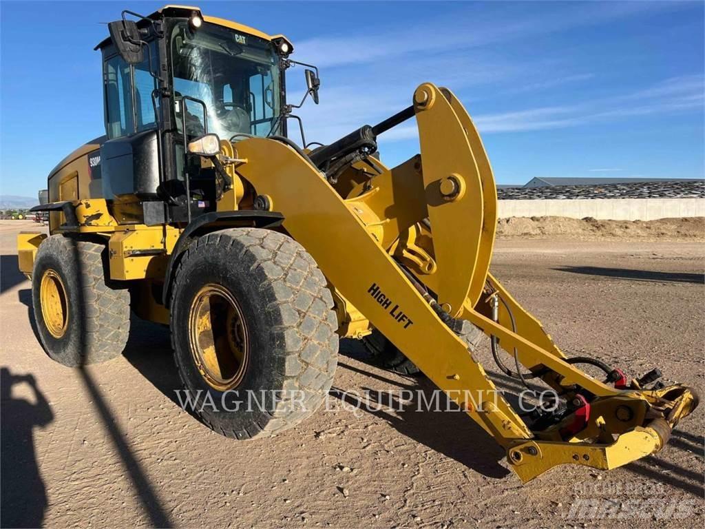 CAT 930M Pyöräkuormaajat