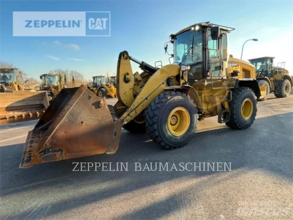 CAT 930M Pyöräkuormaajat
