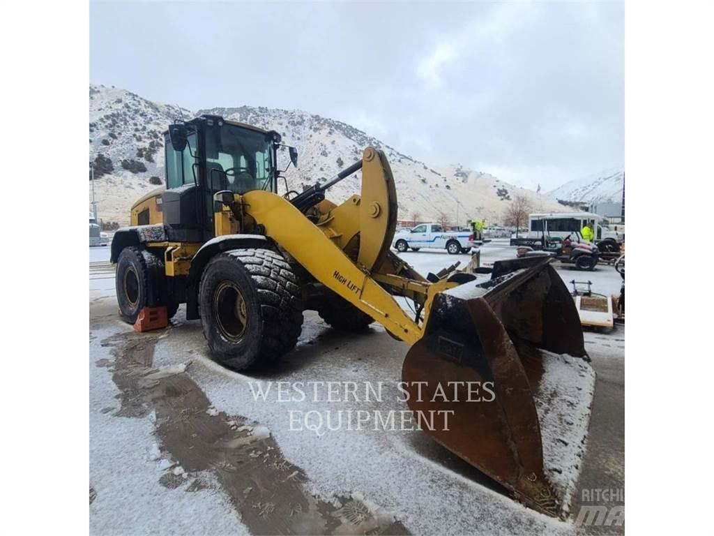 CAT 930M Pyöräkuormaajat