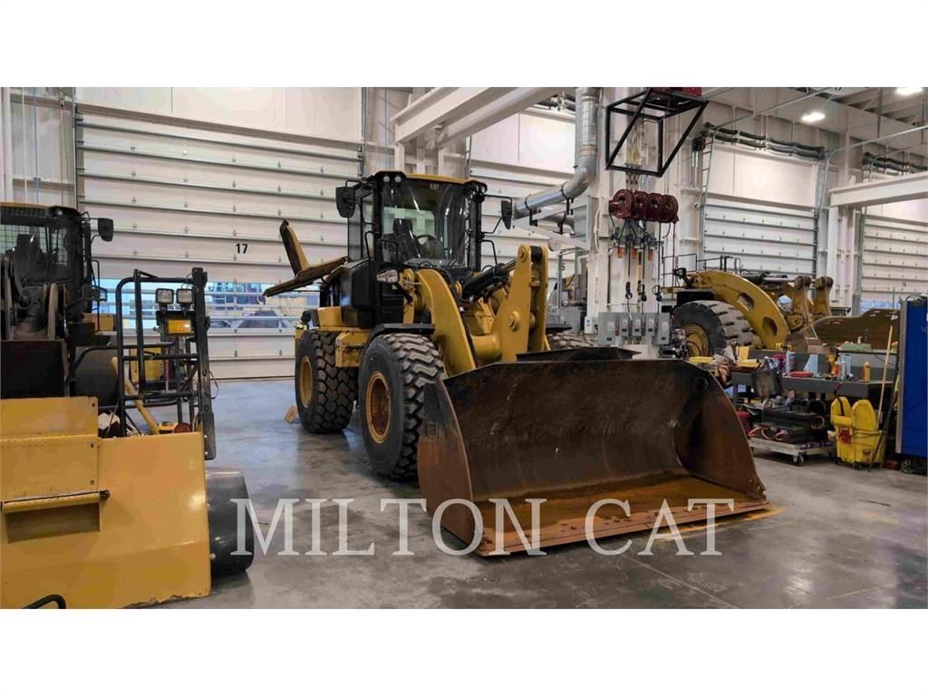 CAT 930M Pyöräkuormaajat
