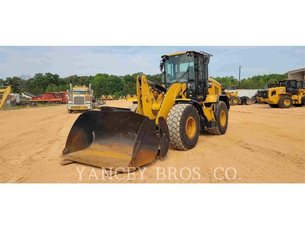 CAT 930M Pyöräkuormaajat