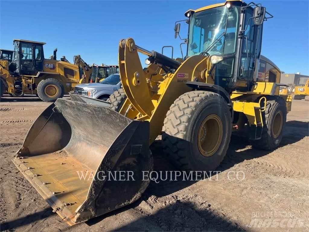 CAT 930M Pyöräkuormaajat