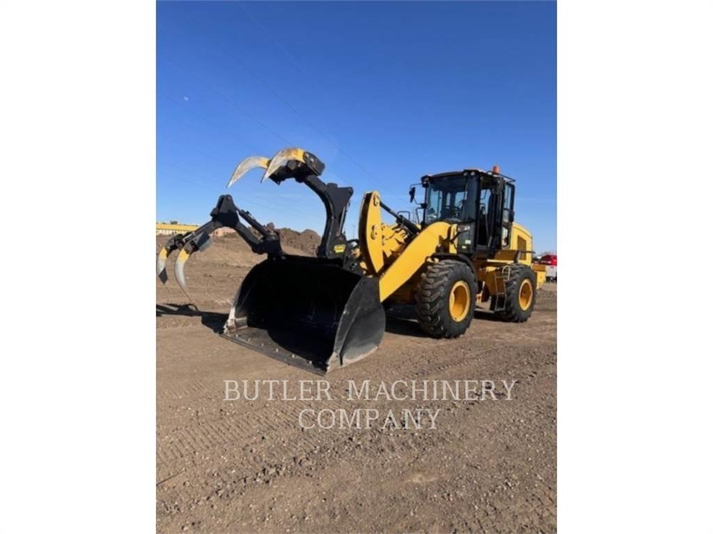 CAT 930M Pyöräkuormaajat