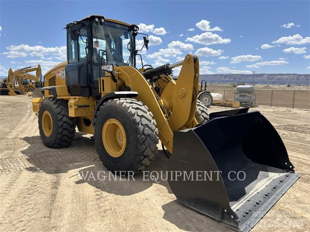 CAT 930M Pyöräkuormaajat