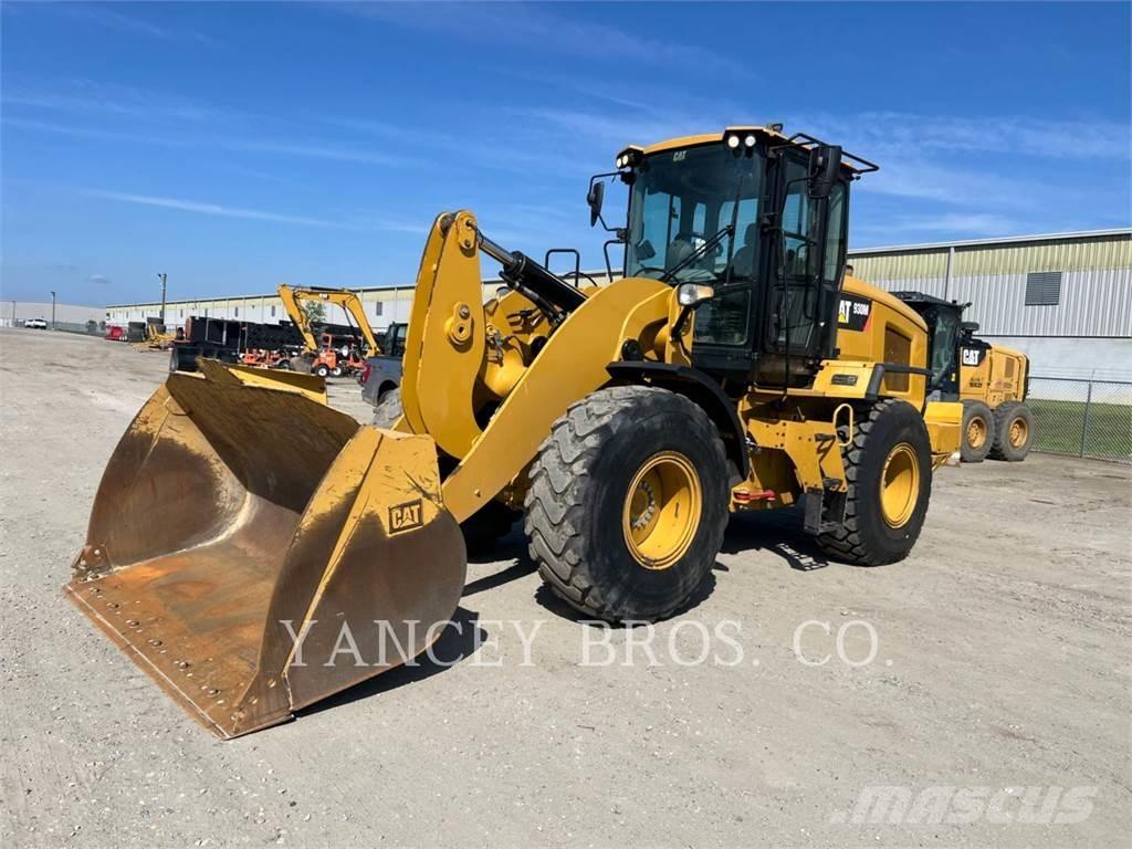 CAT 930M Pyöräkuormaajat