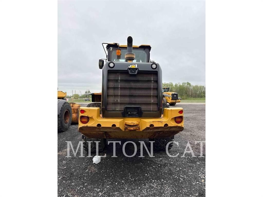 CAT 930M Pyöräkuormaajat
