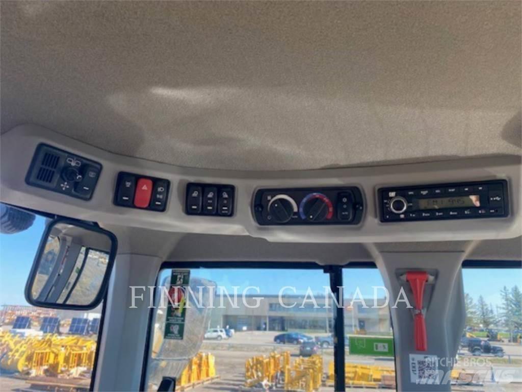 CAT 930M Pyöräkuormaajat