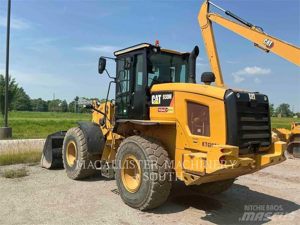 CAT 930M Pyöräkuormaajat