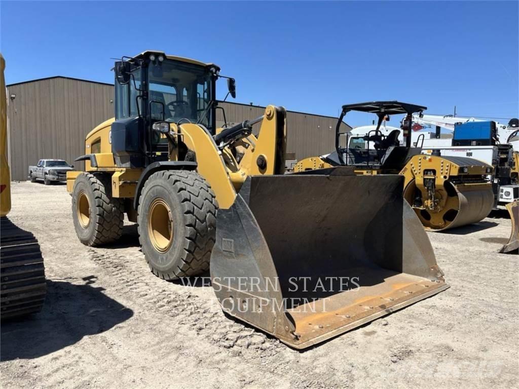 CAT 930M Pyöräkuormaajat