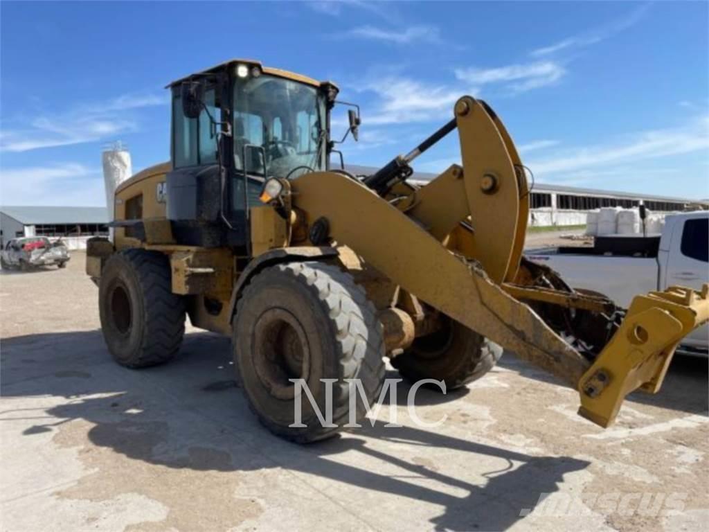 CAT 930M Pyöräkuormaajat