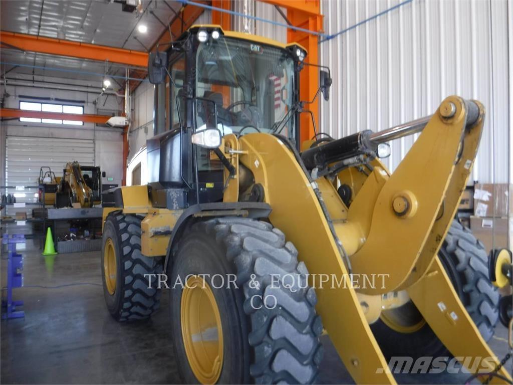 CAT 930M Pyöräkuormaajat