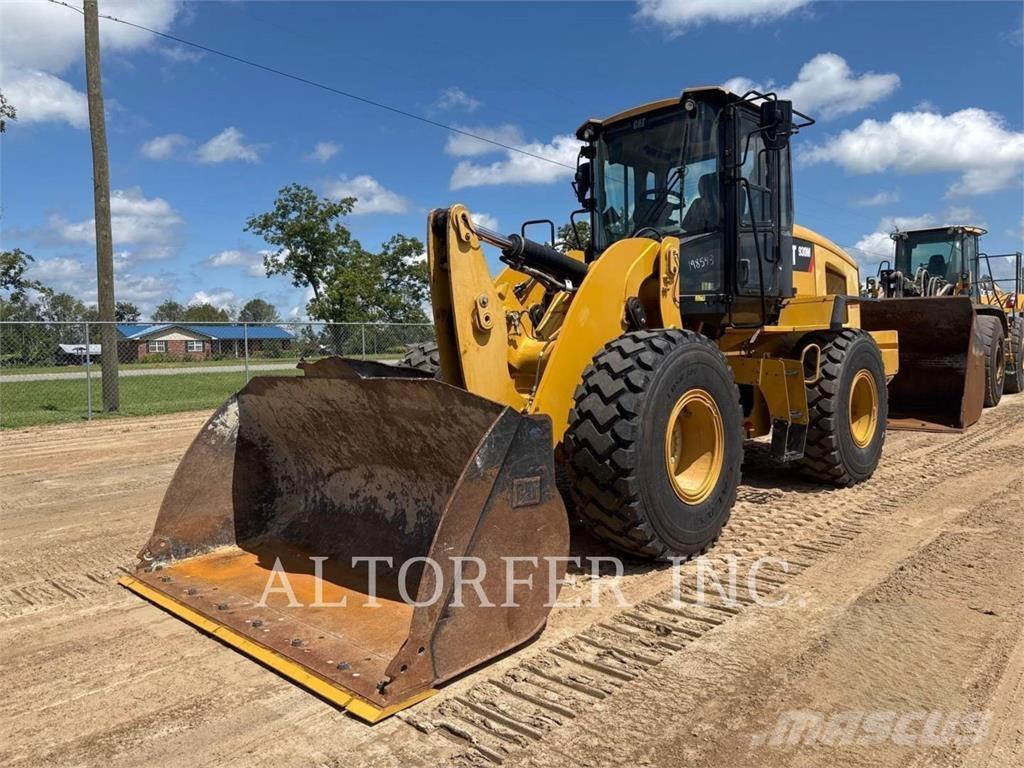 CAT 930M Pyöräkuormaajat