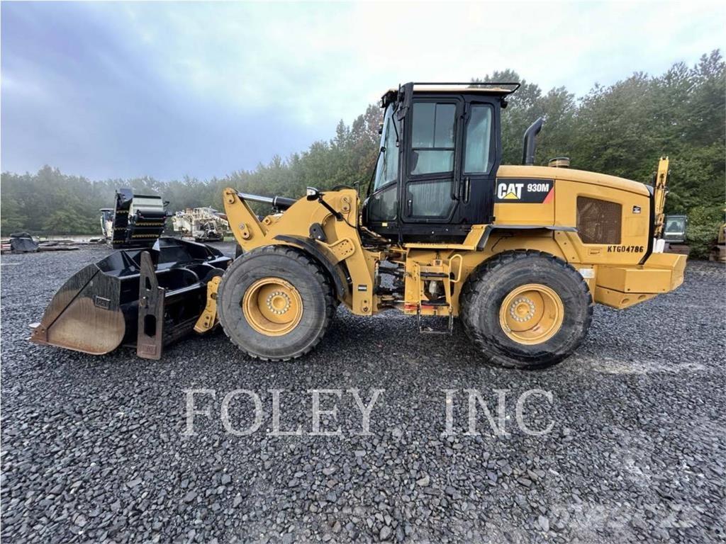 CAT 930M Pyöräkuormaajat