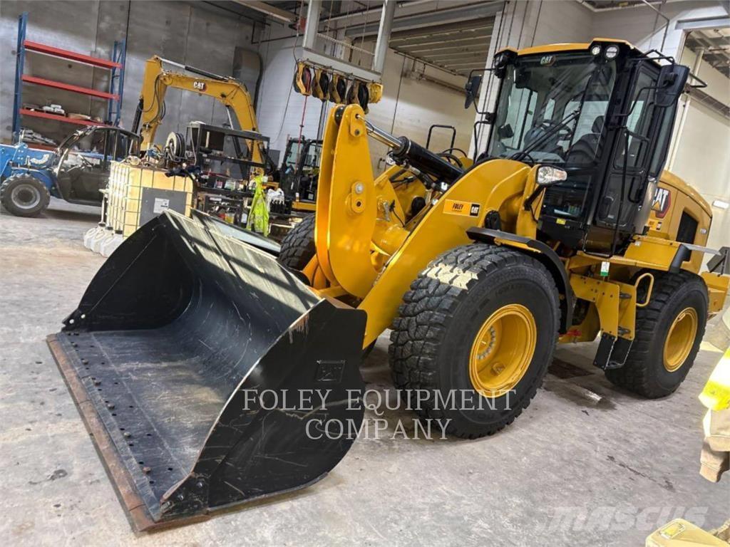 CAT 930M Pyöräkuormaajat