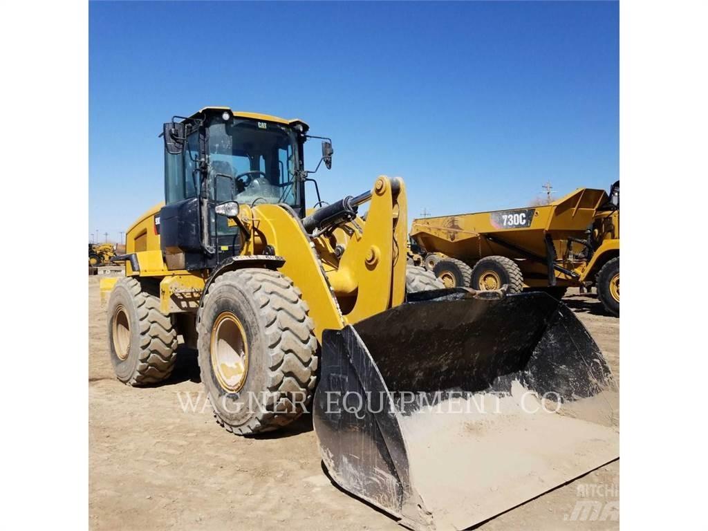 CAT 930M Pyöräkuormaajat