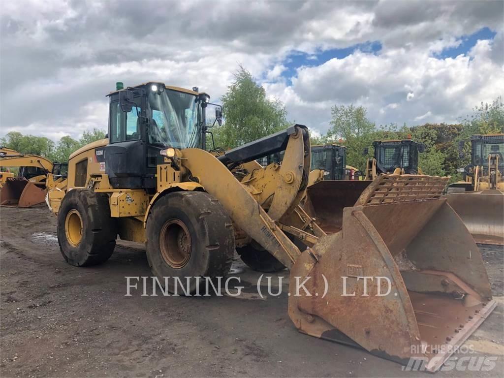 CAT 930M Pyöräkuormaajat