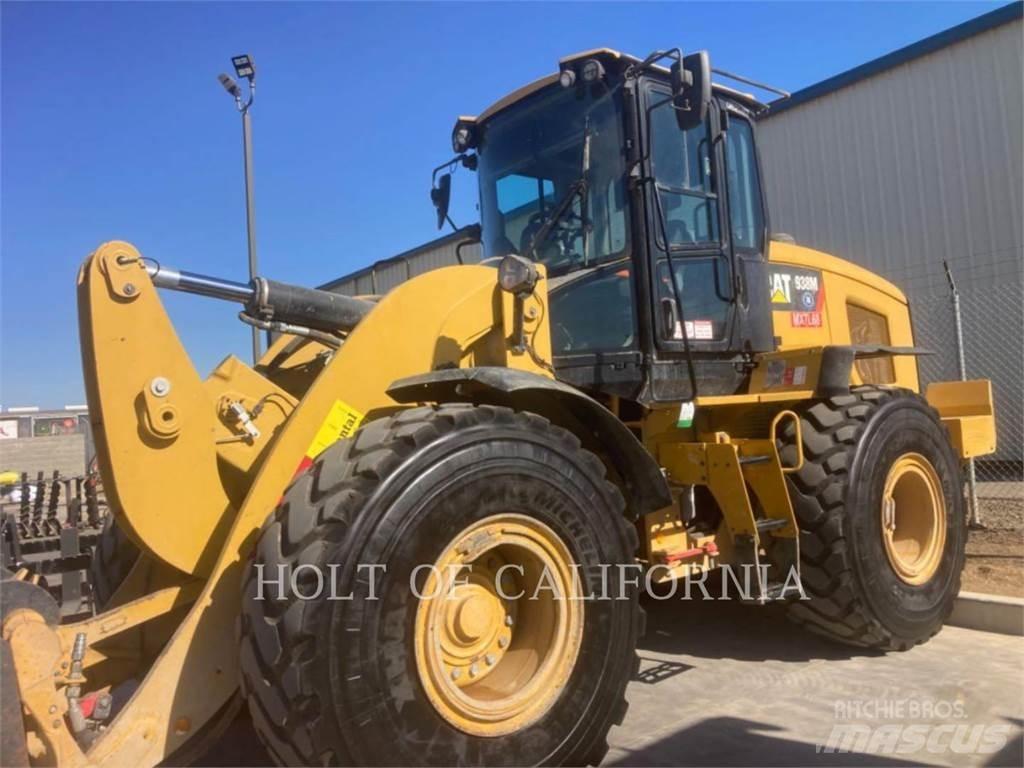 CAT 938 Pyöräkuormaajat