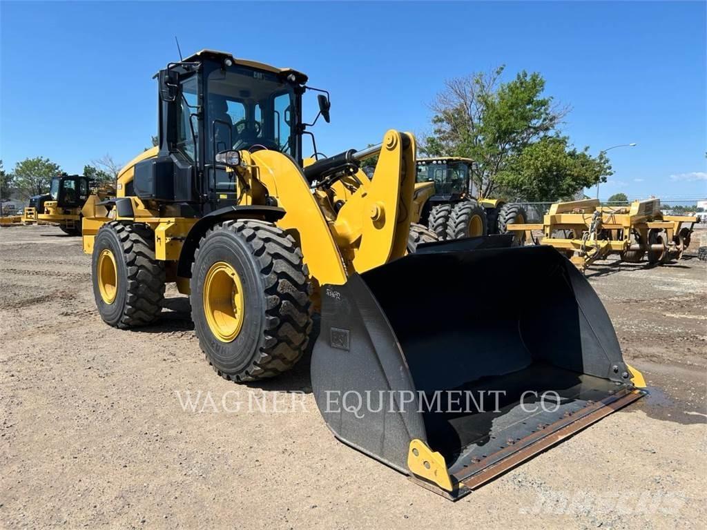 CAT 938 Pyöräkuormaajat