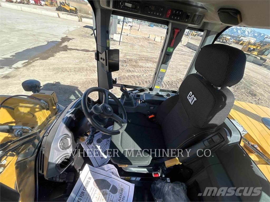 CAT 938 QC Pyöräkuormaajat