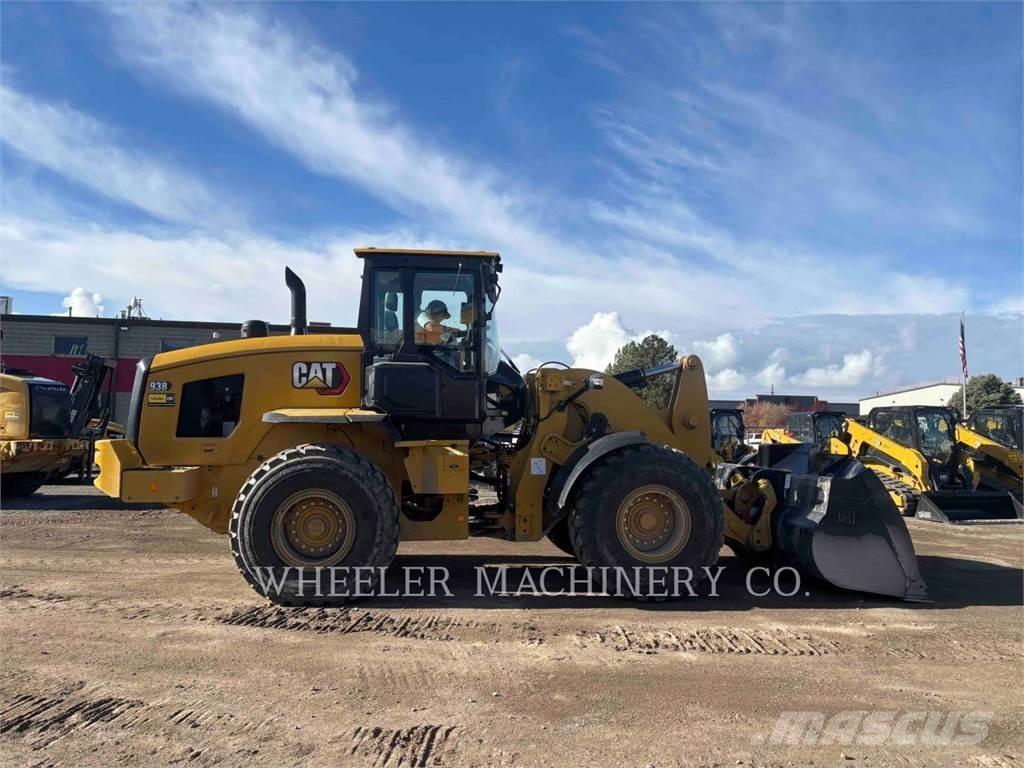 CAT 938 QC Pyöräkuormaajat