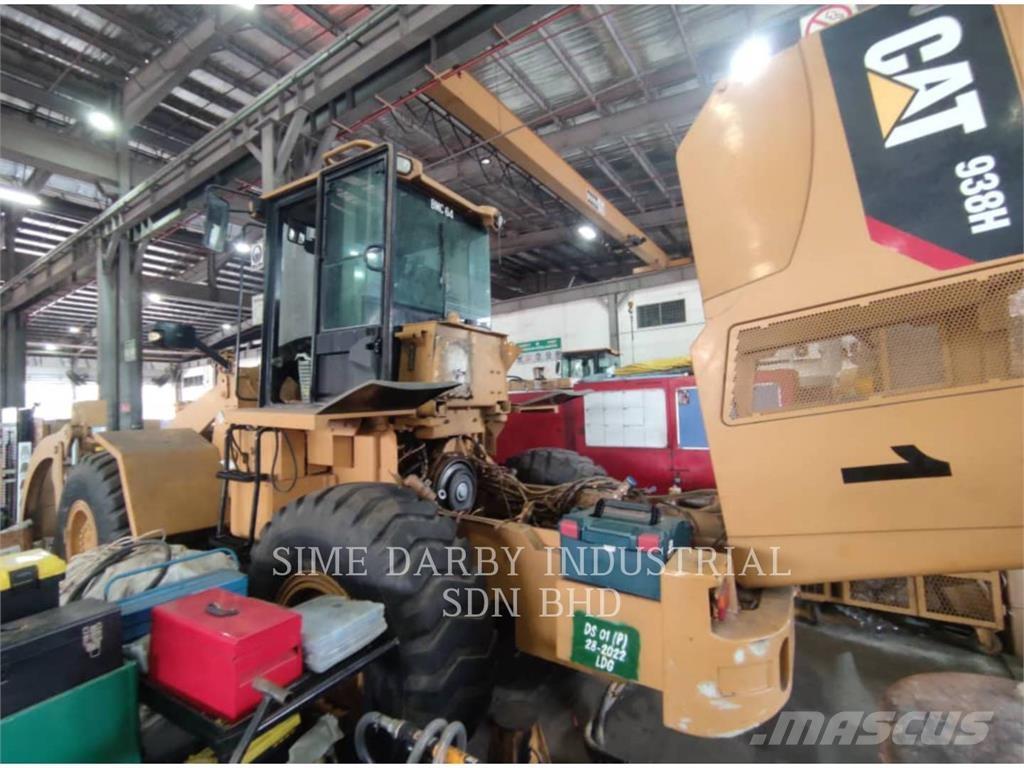 CAT 938H Pyöräkuormaajat