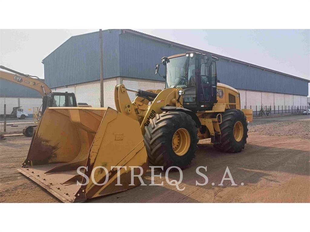 CAT 938K Pyöräkuormaajat