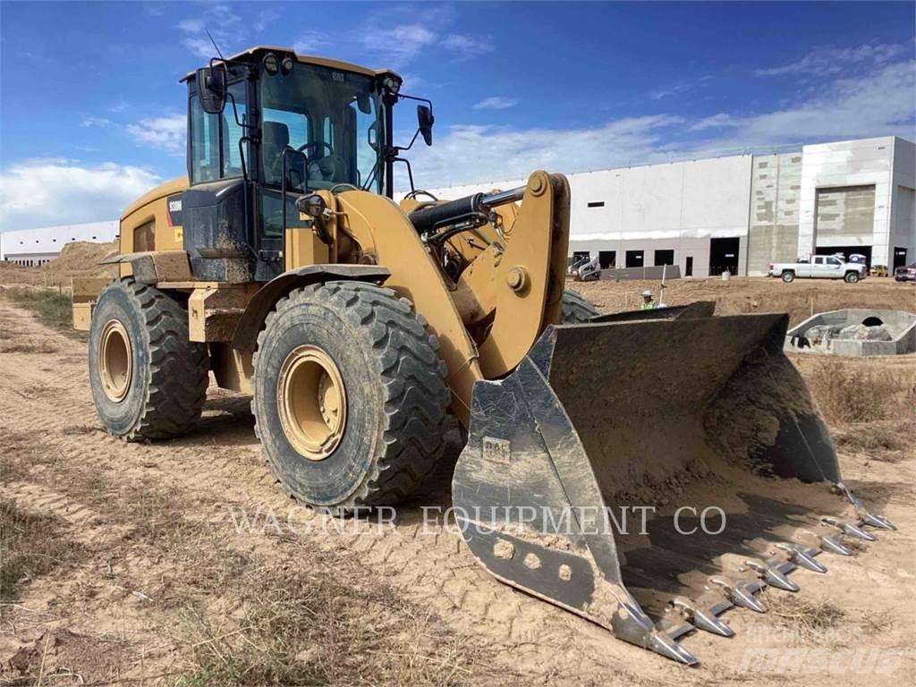 CAT 938M Pyöräkuormaajat