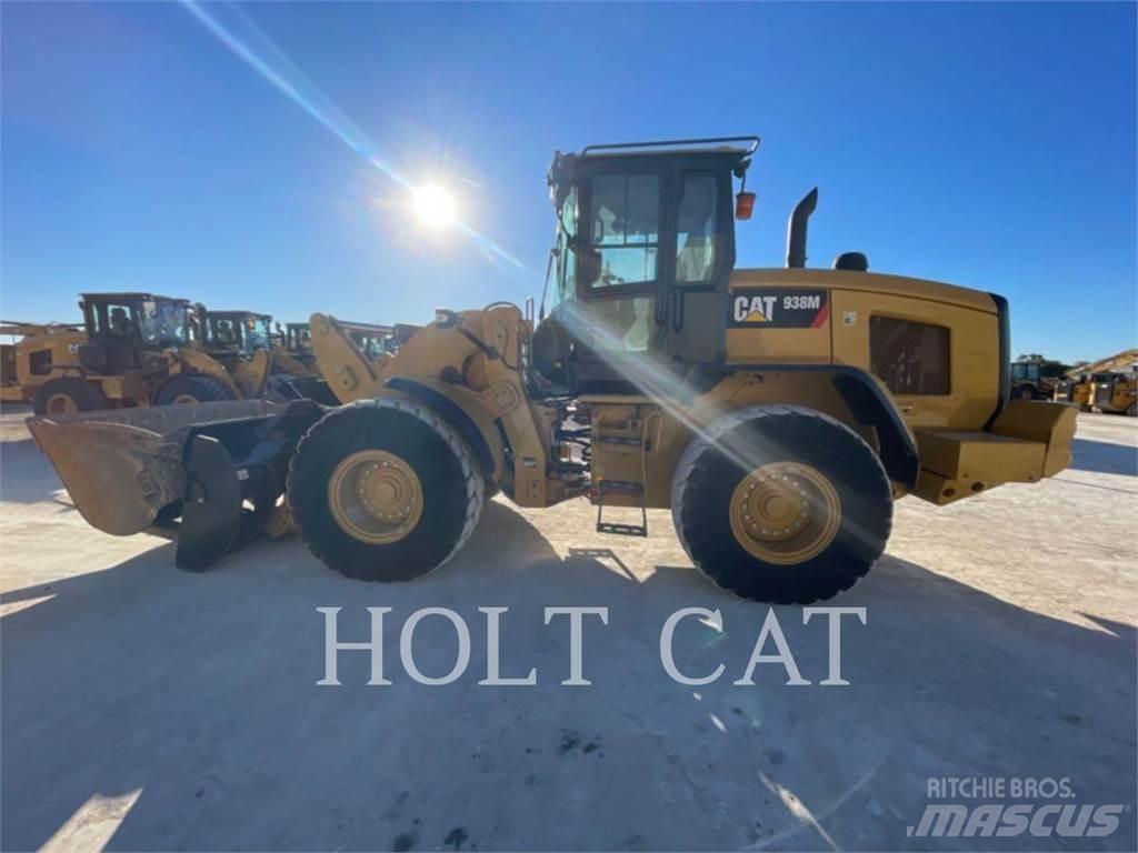 CAT 938M Pyöräkuormaajat