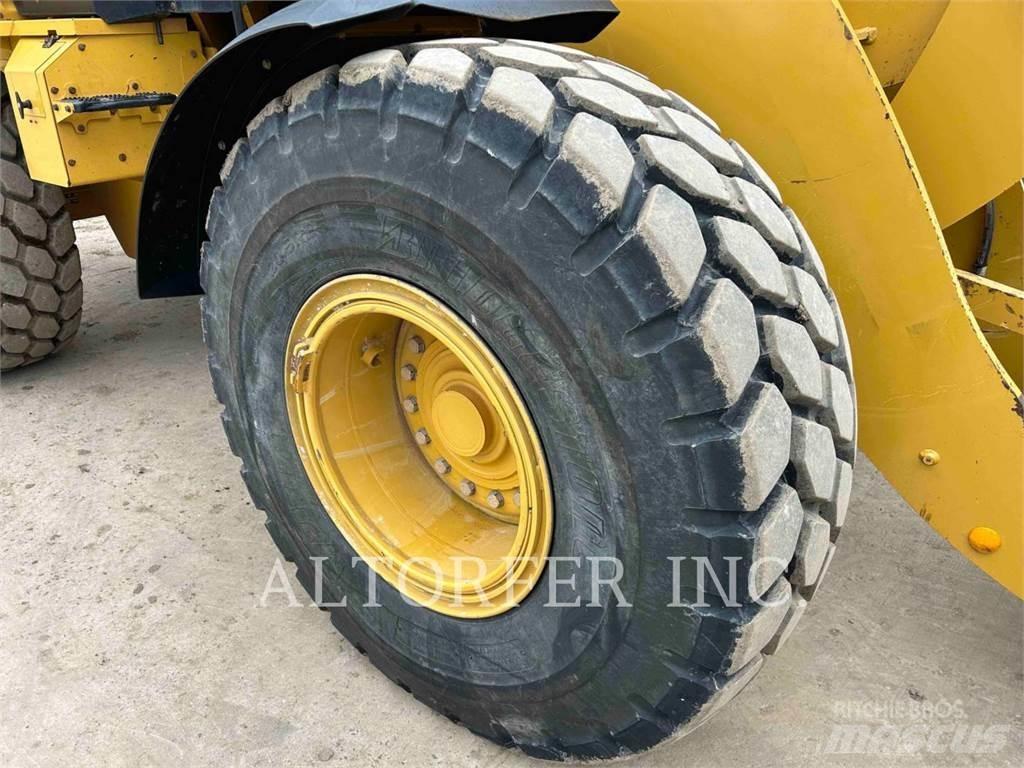 CAT 938M Pyöräkuormaajat