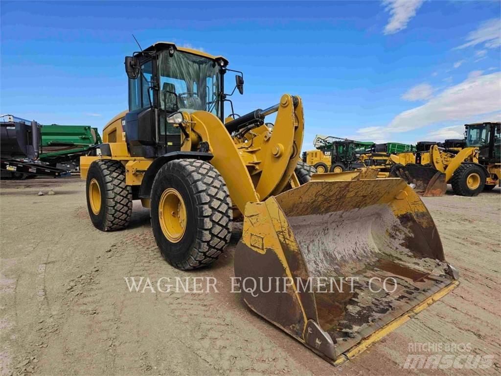 CAT 938M Pyöräkuormaajat