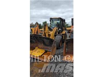 CAT 938M Pyöräkuormaajat