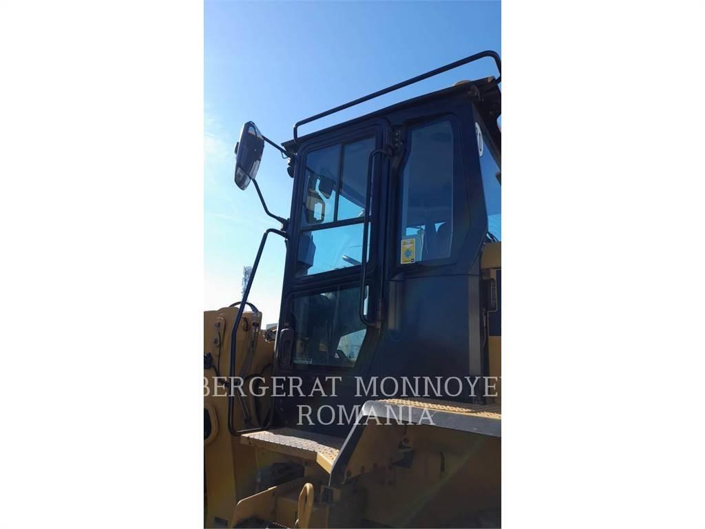 CAT 938M Pyöräkuormaajat