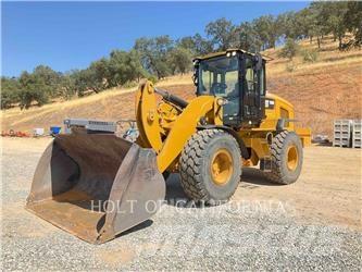 CAT 938M Pyöräkuormaajat