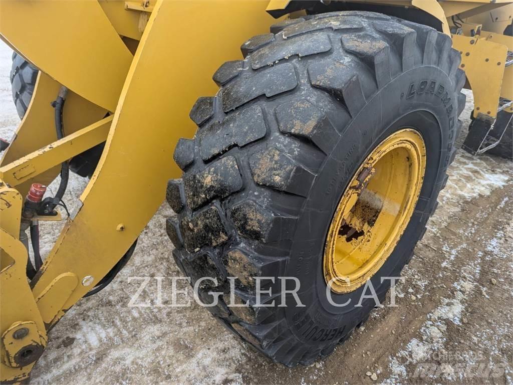 CAT 938M Pyöräkuormaajat