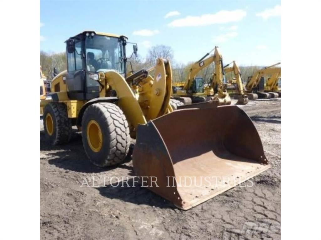 CAT 938M Pyöräkuormaajat