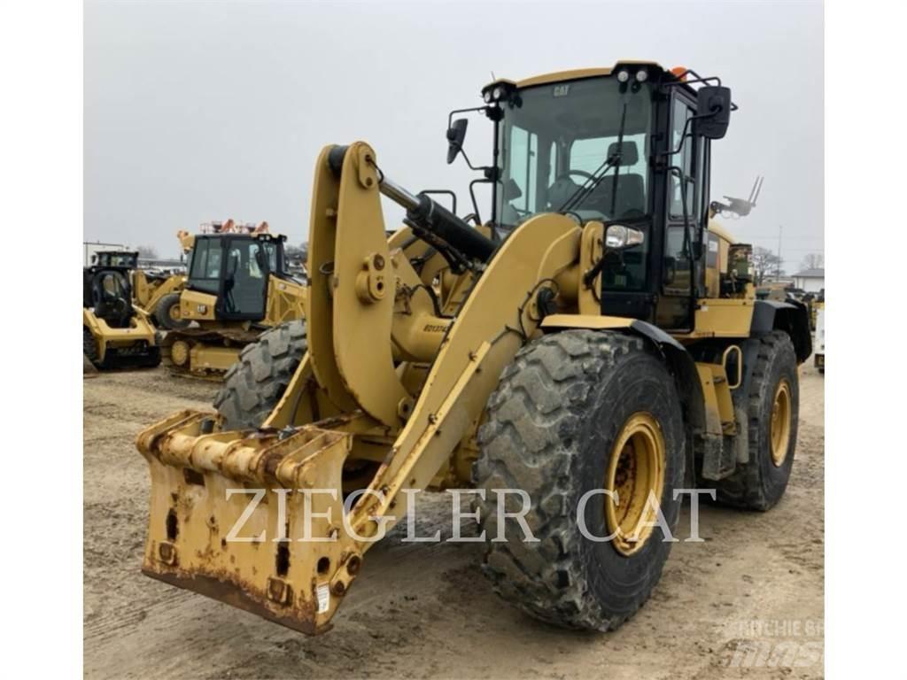 CAT 938M Pyöräkuormaajat