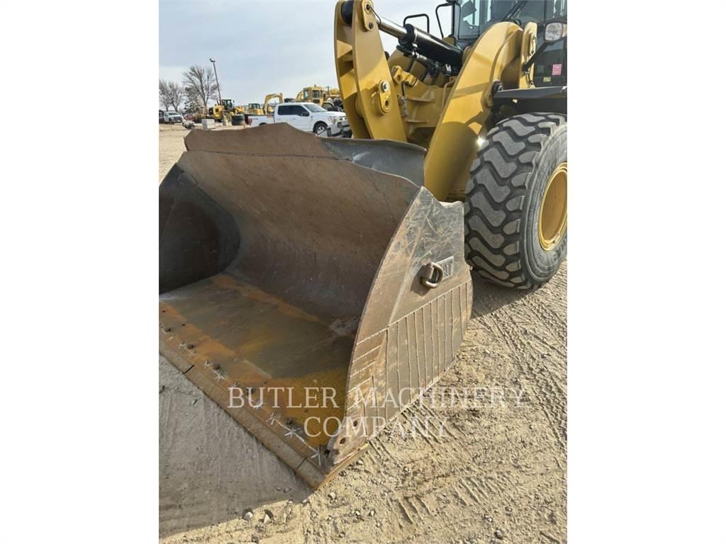 CAT 938M Pyöräkuormaajat