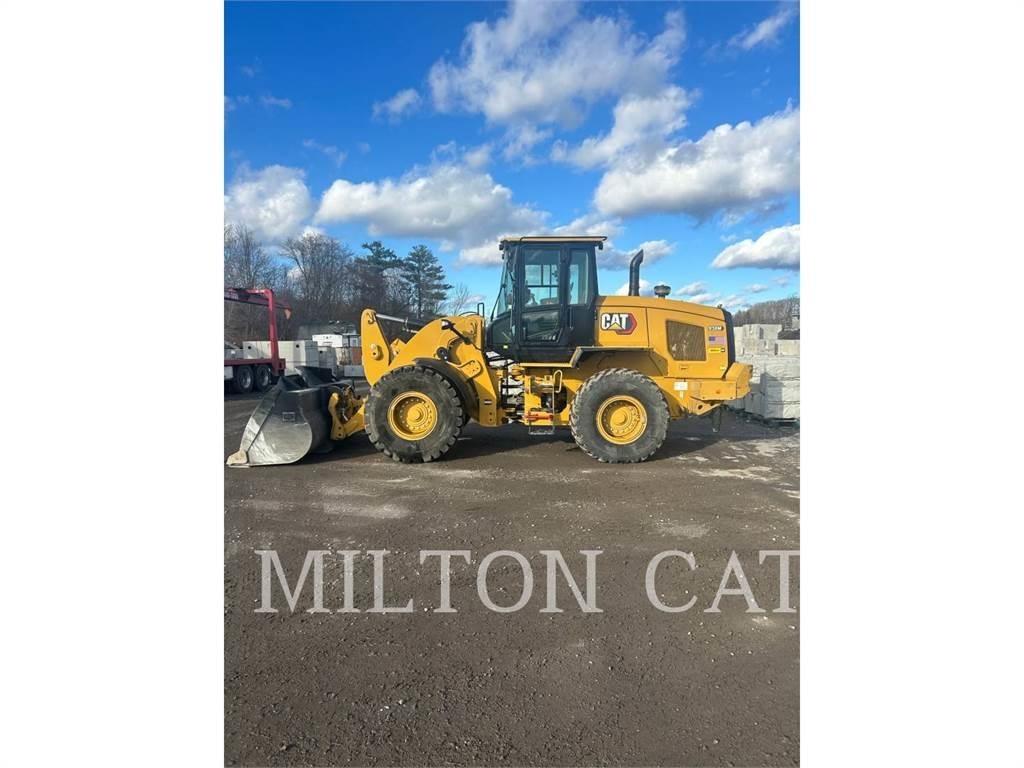 CAT 938M Pyöräkuormaajat