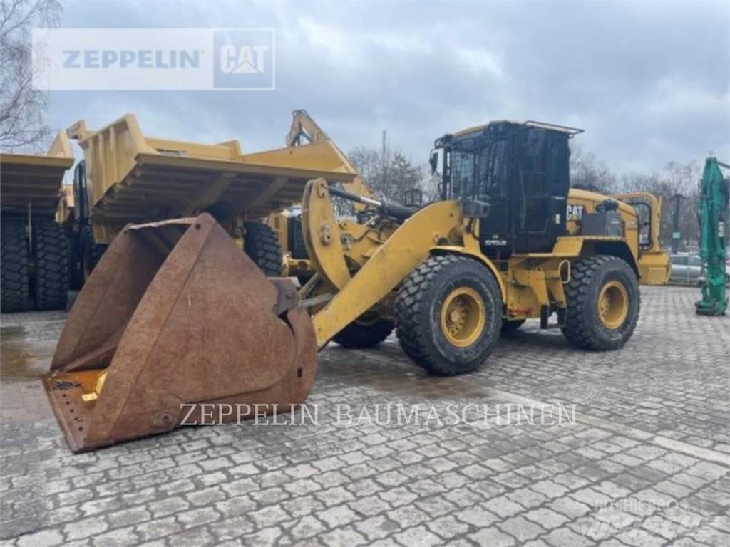 CAT 938M Pyöräkuormaajat