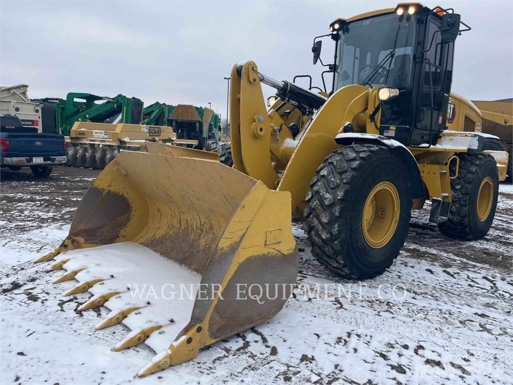 CAT 938M Pyöräkuormaajat