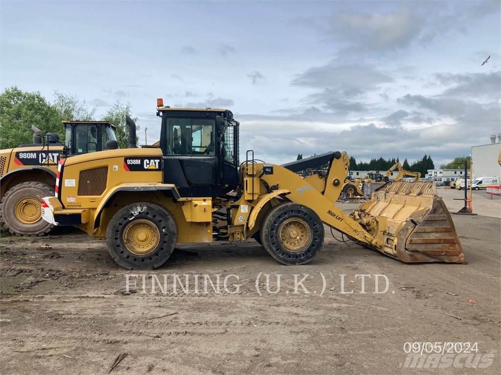 CAT 938M Pyöräkuormaajat